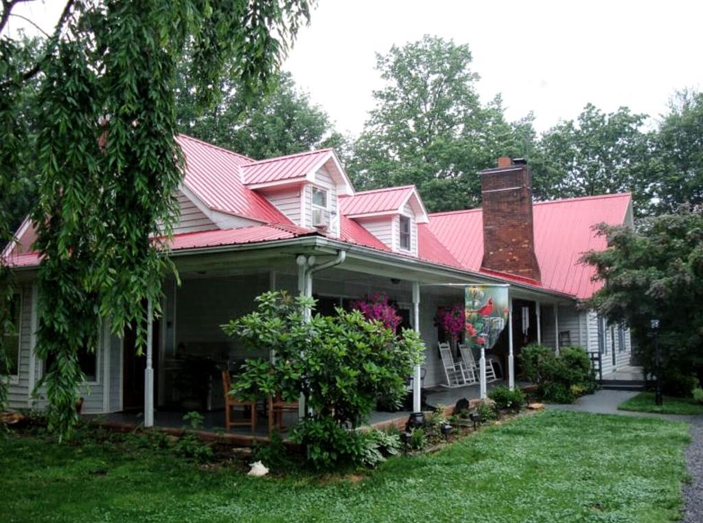 Blue Ridge Manor Bed And Breakfast Fancy Gap エクステリア 写真