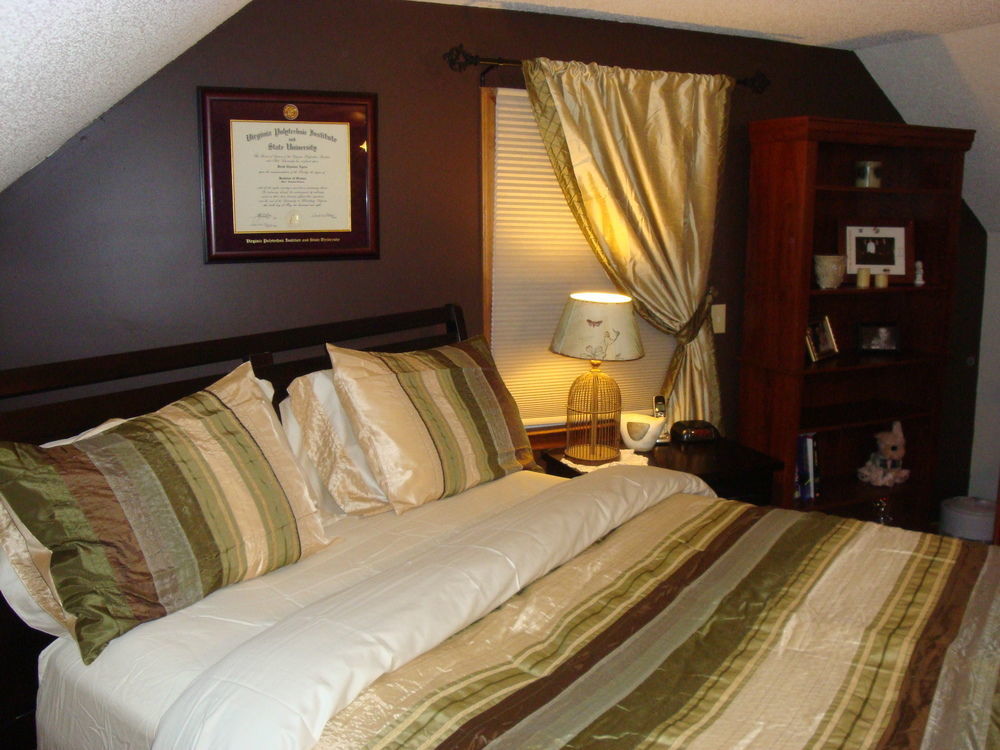 Blue Ridge Manor Bed And Breakfast Fancy Gap 部屋 写真