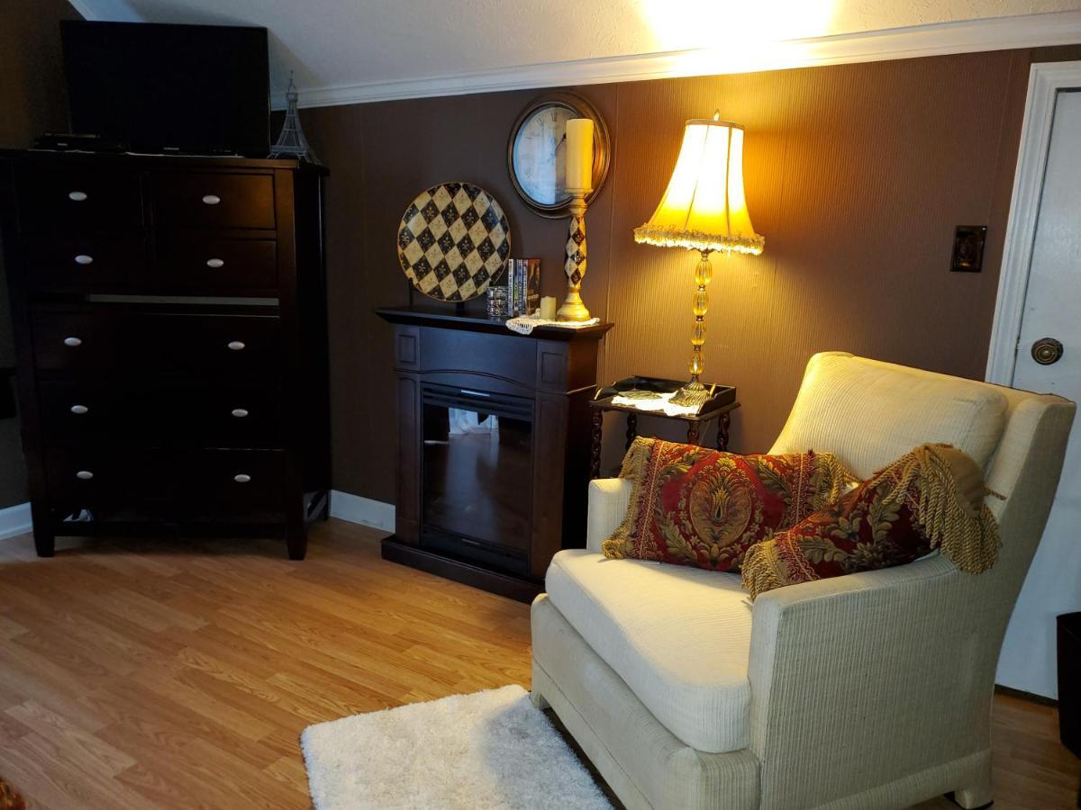 Blue Ridge Manor Bed And Breakfast Fancy Gap エクステリア 写真
