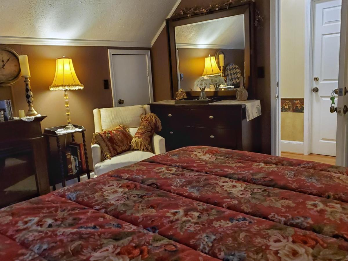 Blue Ridge Manor Bed And Breakfast Fancy Gap エクステリア 写真